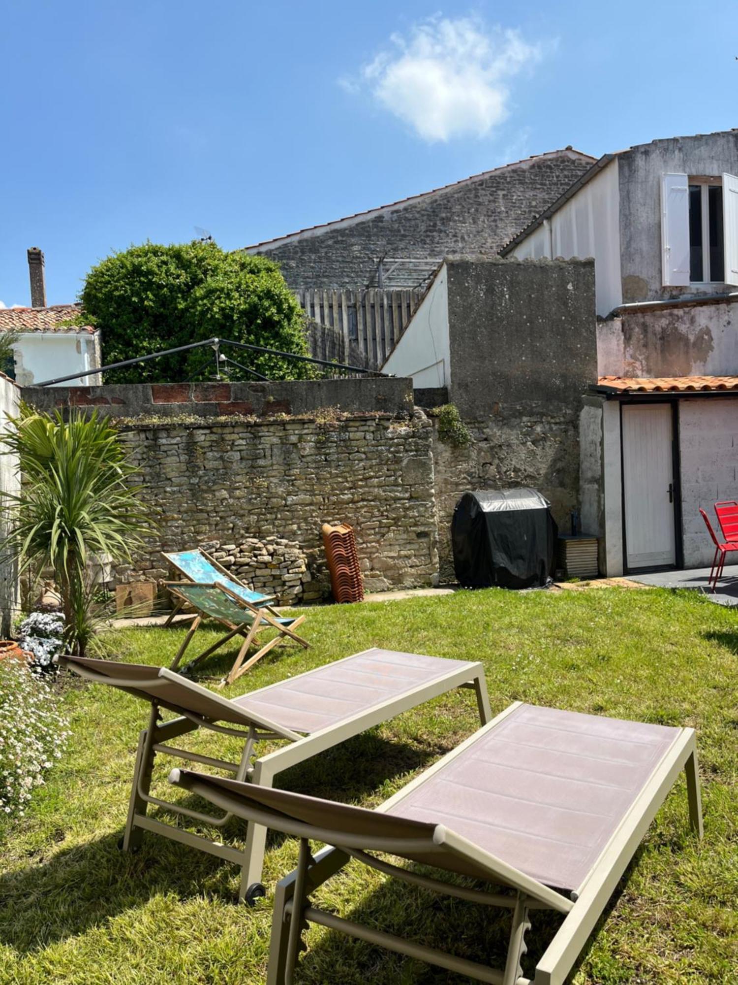 Elegante Maison Familiale Au Coeur Des Remparts De La Citadelle Le Château-dʼOléron Buitenkant foto